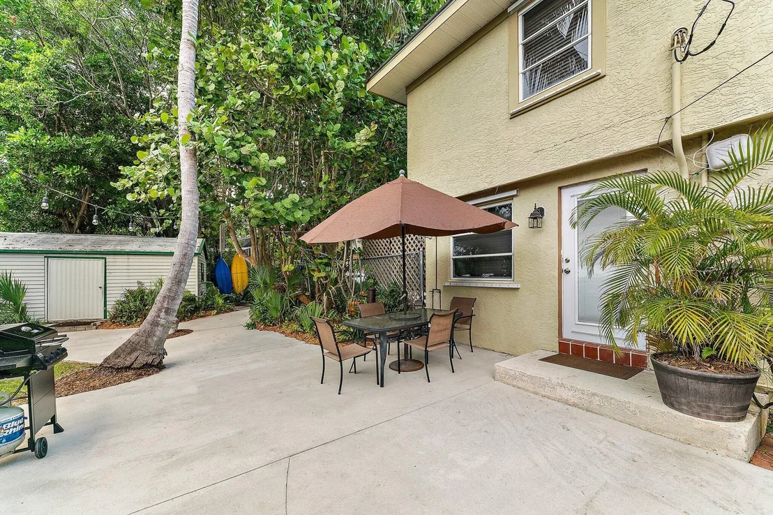 Photo of 4166 NE Sunset Drive