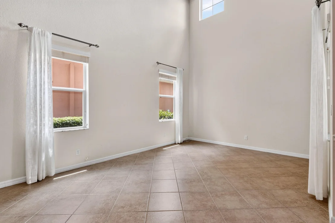Photo of 10519 Longleaf Lane