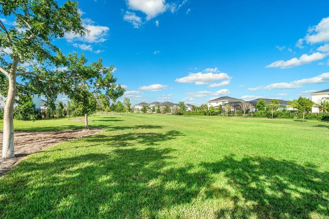 Photo of 868 Honey Oak Court