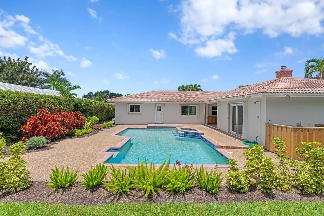 Photo of 3288 NW 25th Way