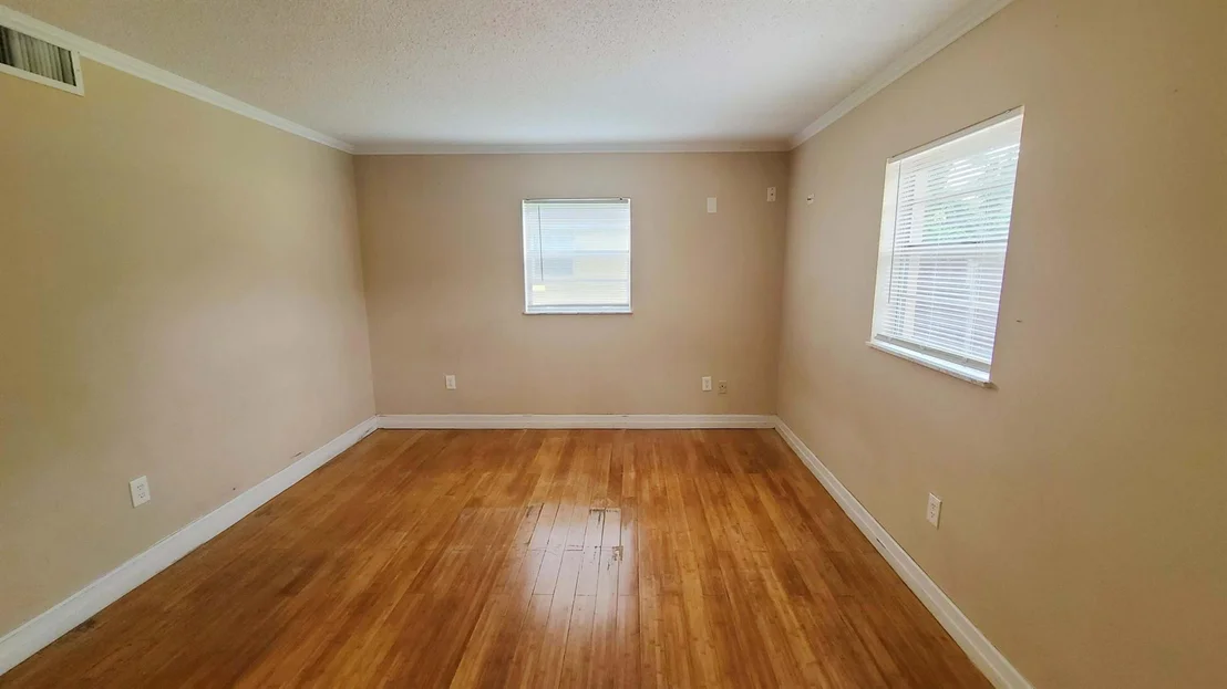 Photo of 5506 Palm Drive