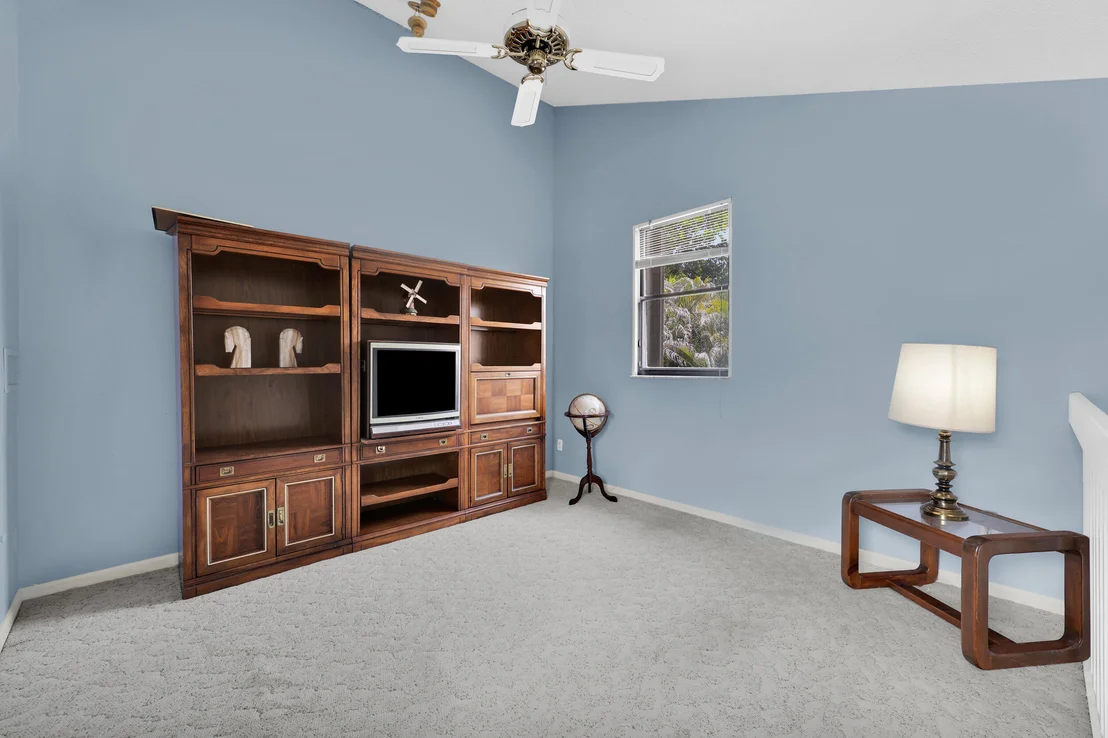 Photo of 802 Summerwinds Lane