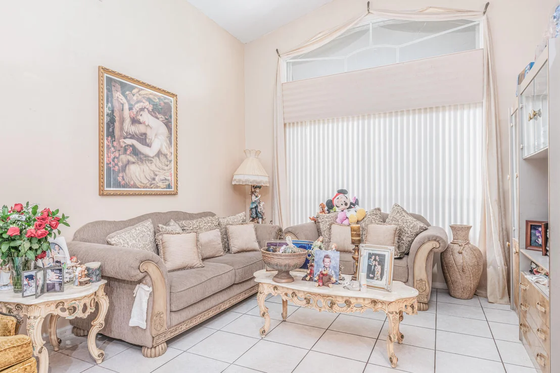 Photo of 6980 SE Twin Oaks Circle