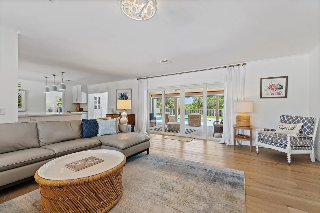 Photo of 86 Golfview Drive