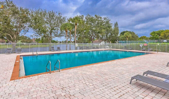 Photo of 1817 Stonehaven Drive
