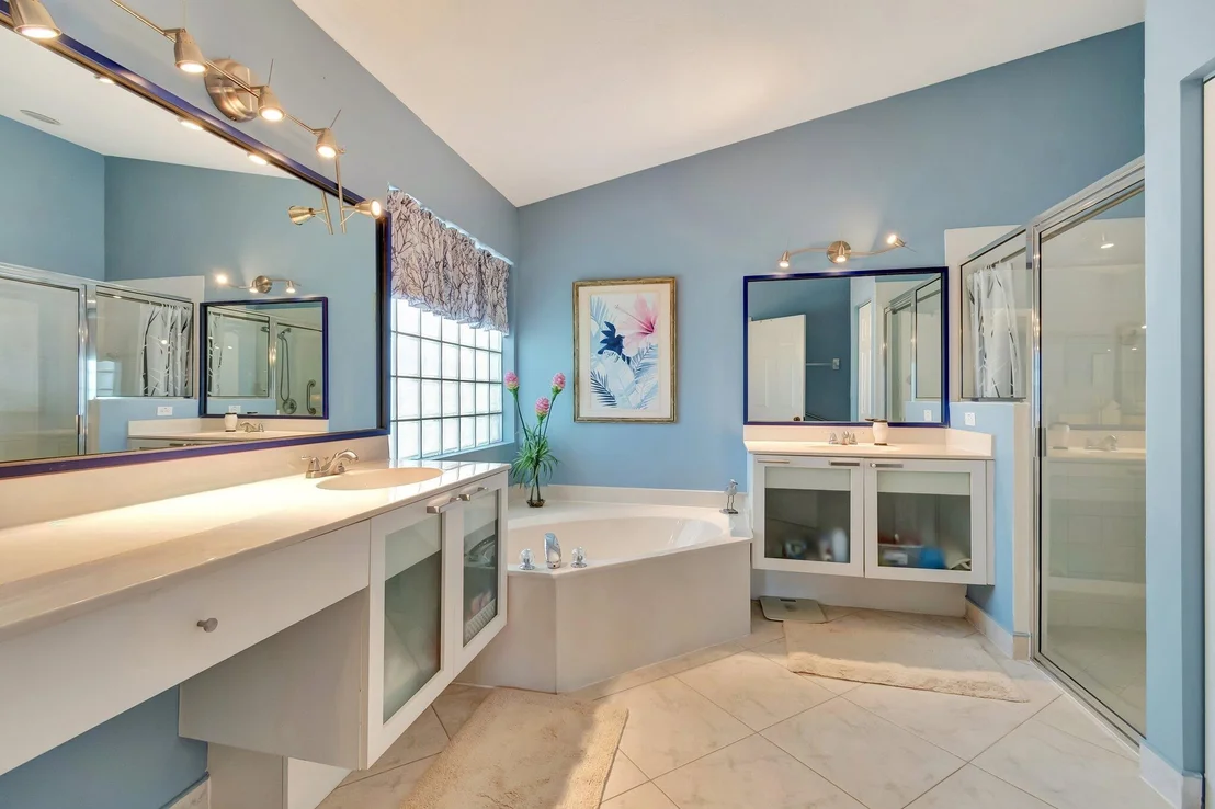 Photo of 7365 Lugano Drive