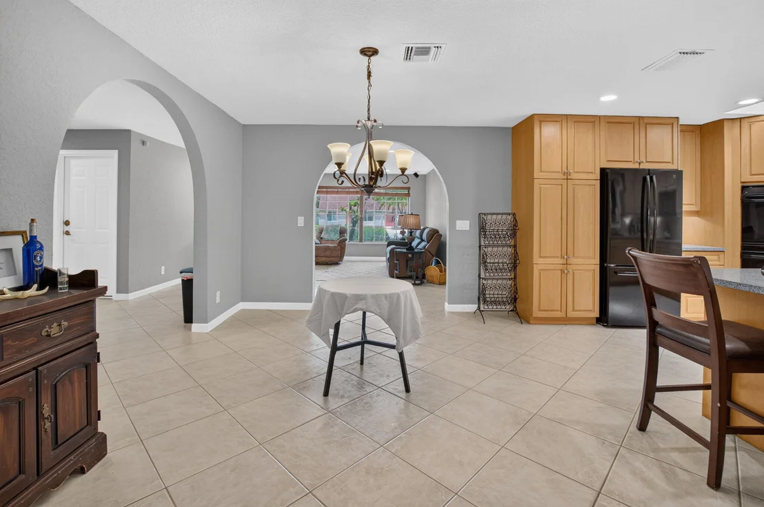 Photo of 4746 Canal Drive