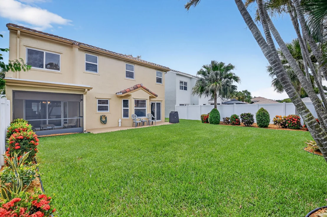 Photo of 7381 Chesapeake Circle