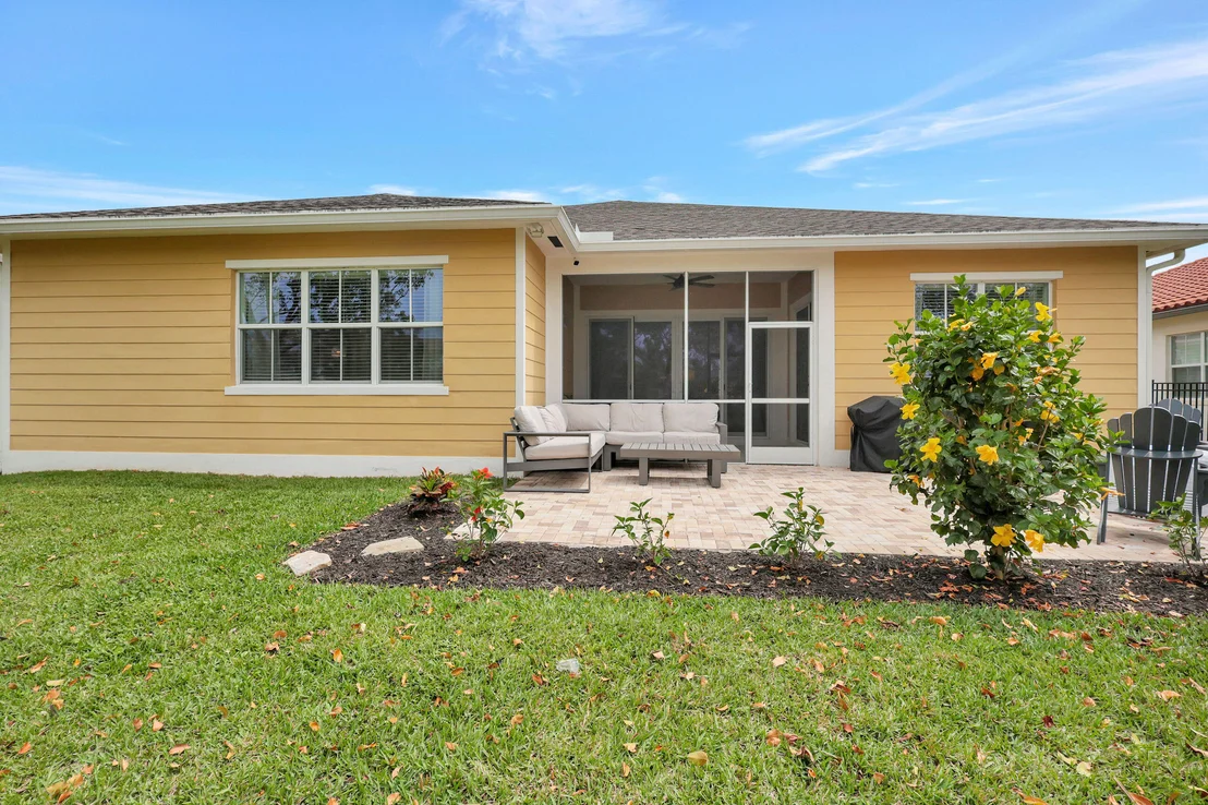 Photo of 1121 Sterling Pine Place