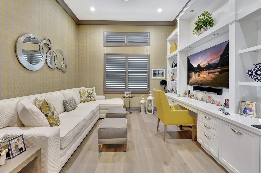 Photo of 16807 Pavilion Way