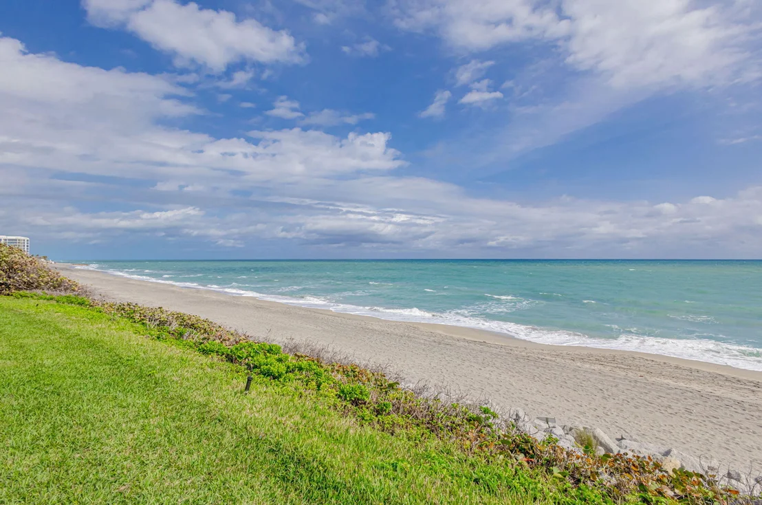 Photo of Unit 103 at 400 Beach Road