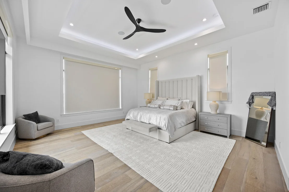 Photo of 736 Lagoon Drive