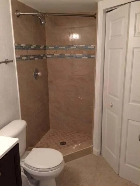 Photo of Unit B at 8183 Thames B Boulevard