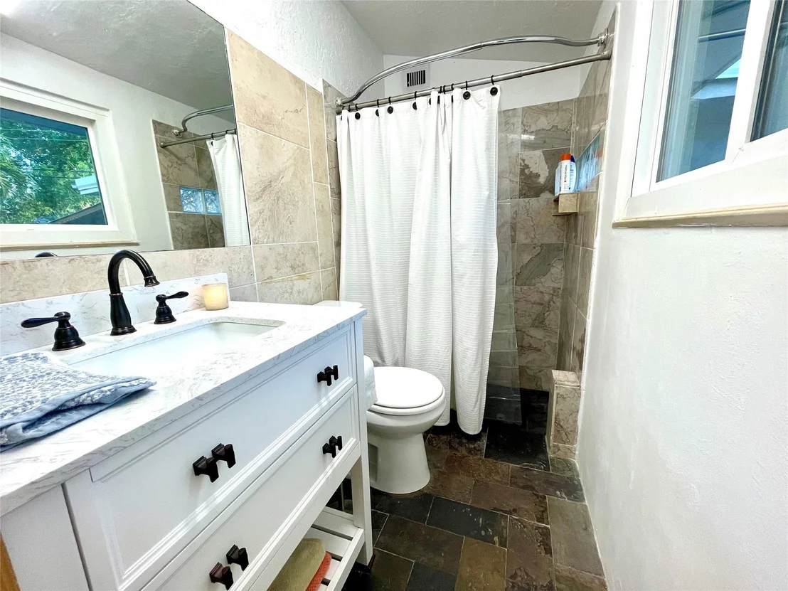 Photo of 5227 Buchanan Road