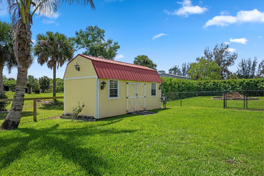 Photo of 17948 N 33rd Rd Road N