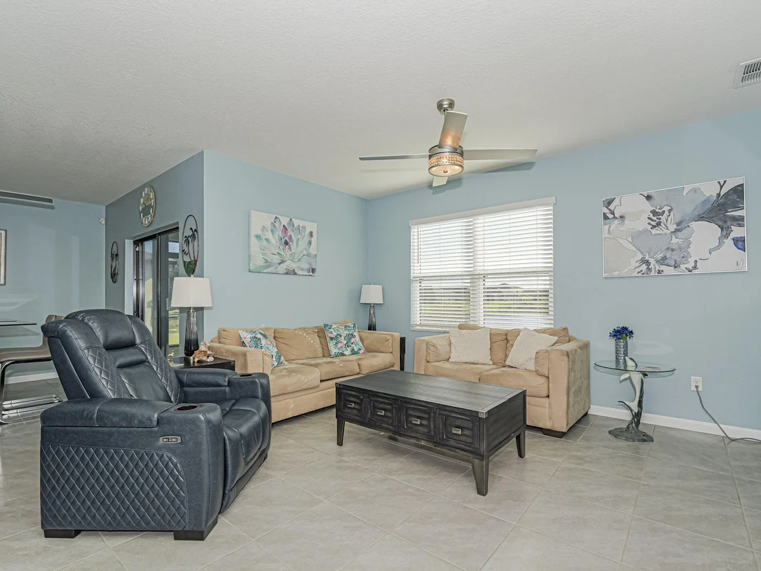 Photo of 6455 Topaz Drive