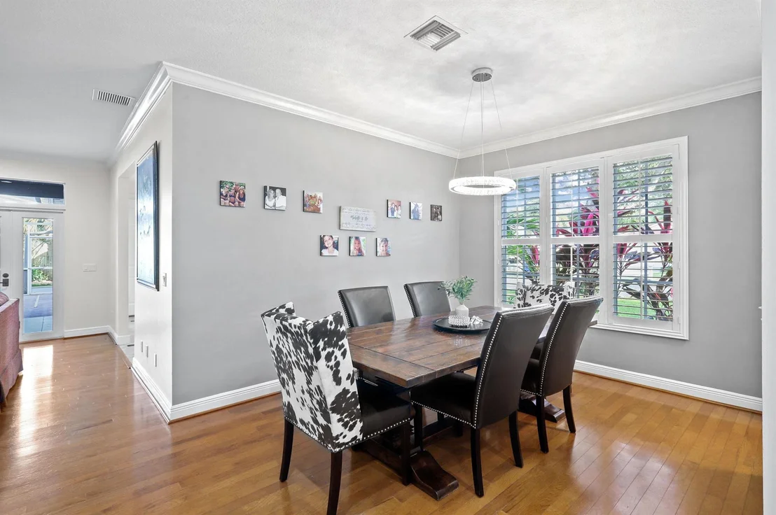 Photo of 400 Mangrove Point