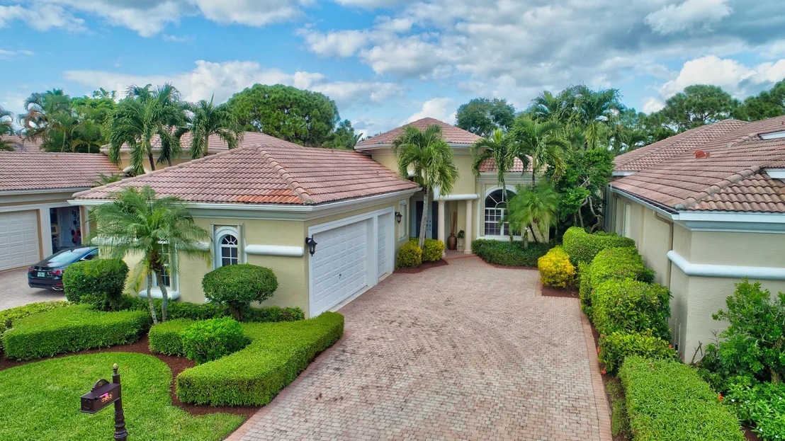 Photo of 7952 Villa D Este Way