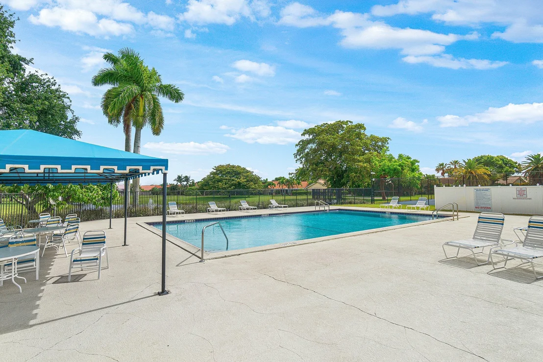 Photo of 9297 Laurel Green Drive