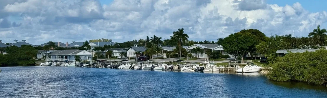 Photo of Unit 117 at 400 N A1a 117