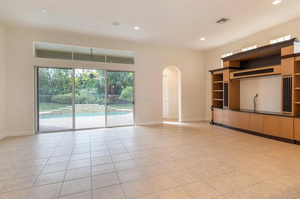 Photo of 8012 Valhalla Drive