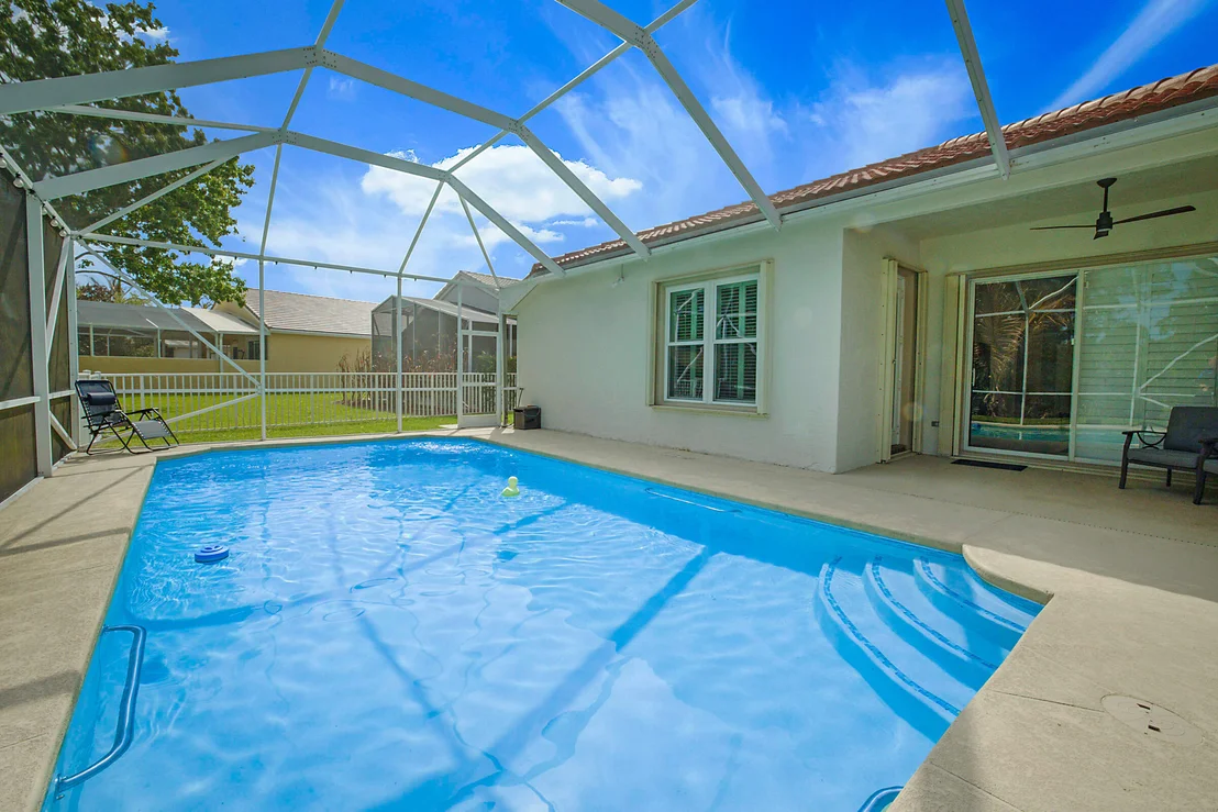 Photo of 7004 SE Twin Oaks Circle