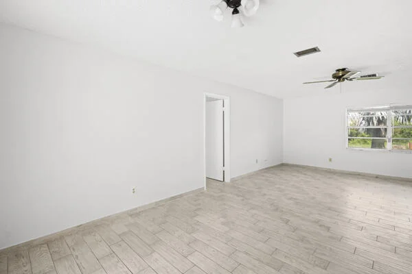 Photo of 1830 Well Road