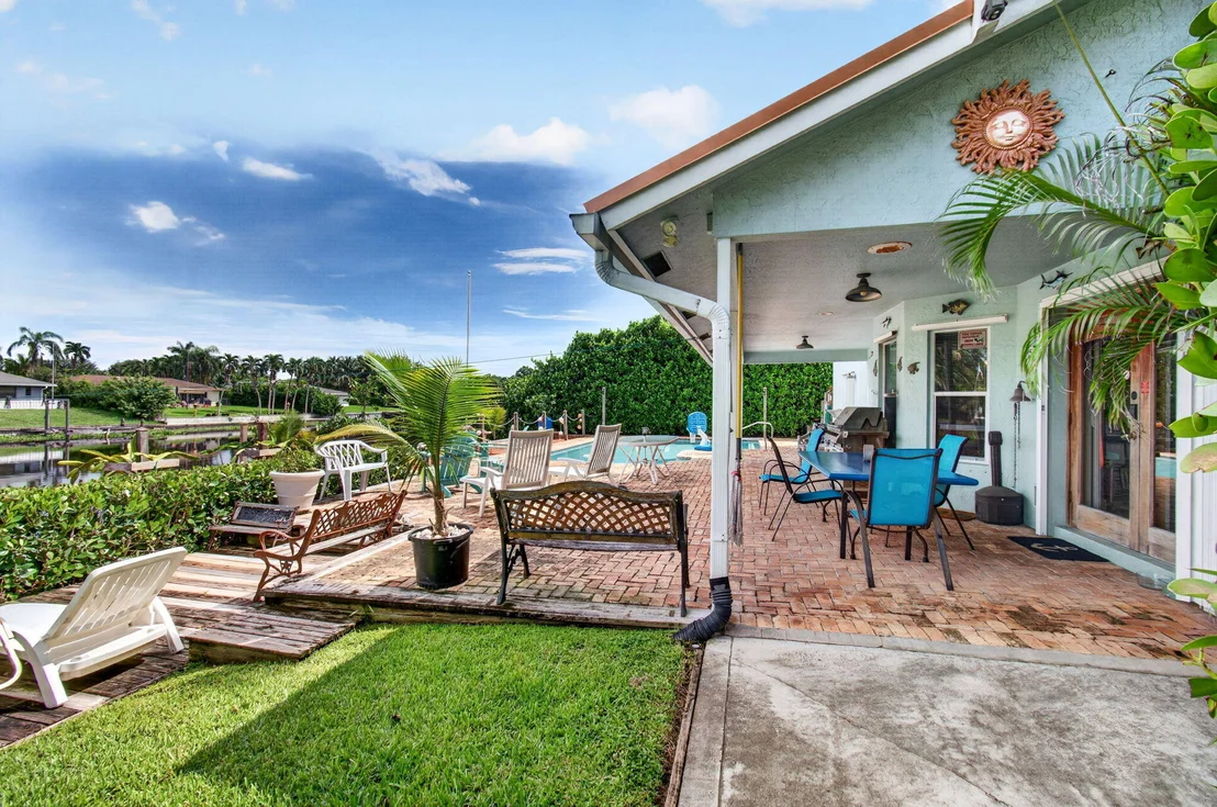 Photo of 502 VENICE Drive