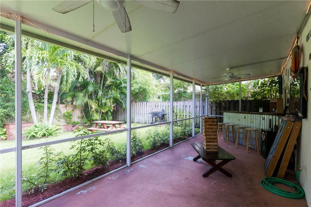 Photo of 1423 Banyan Circle