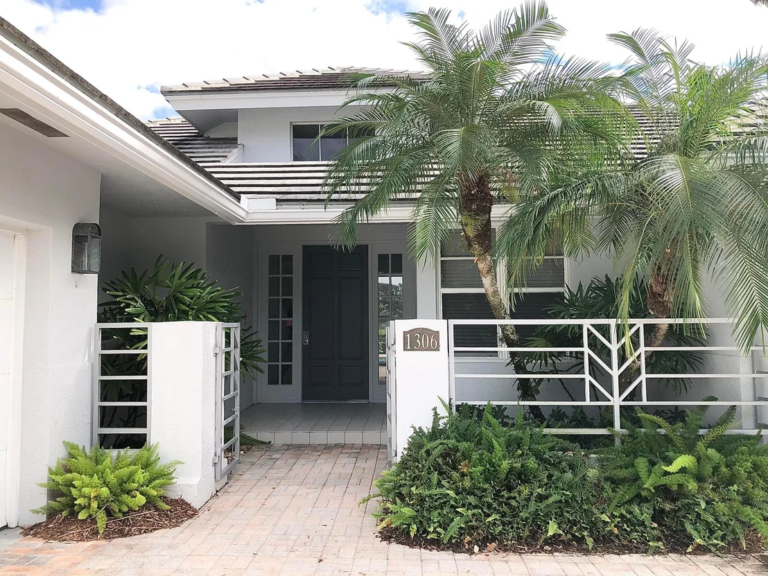 Photo of 1306 SE Brewster Place