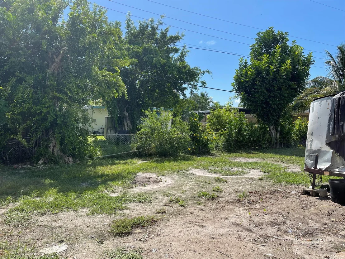 Photo of 3690 Seacrest Boulevard