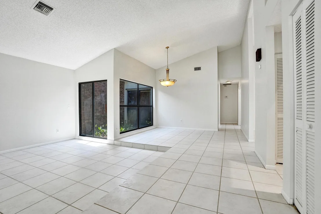 Photo of 3375 W Point Drive
