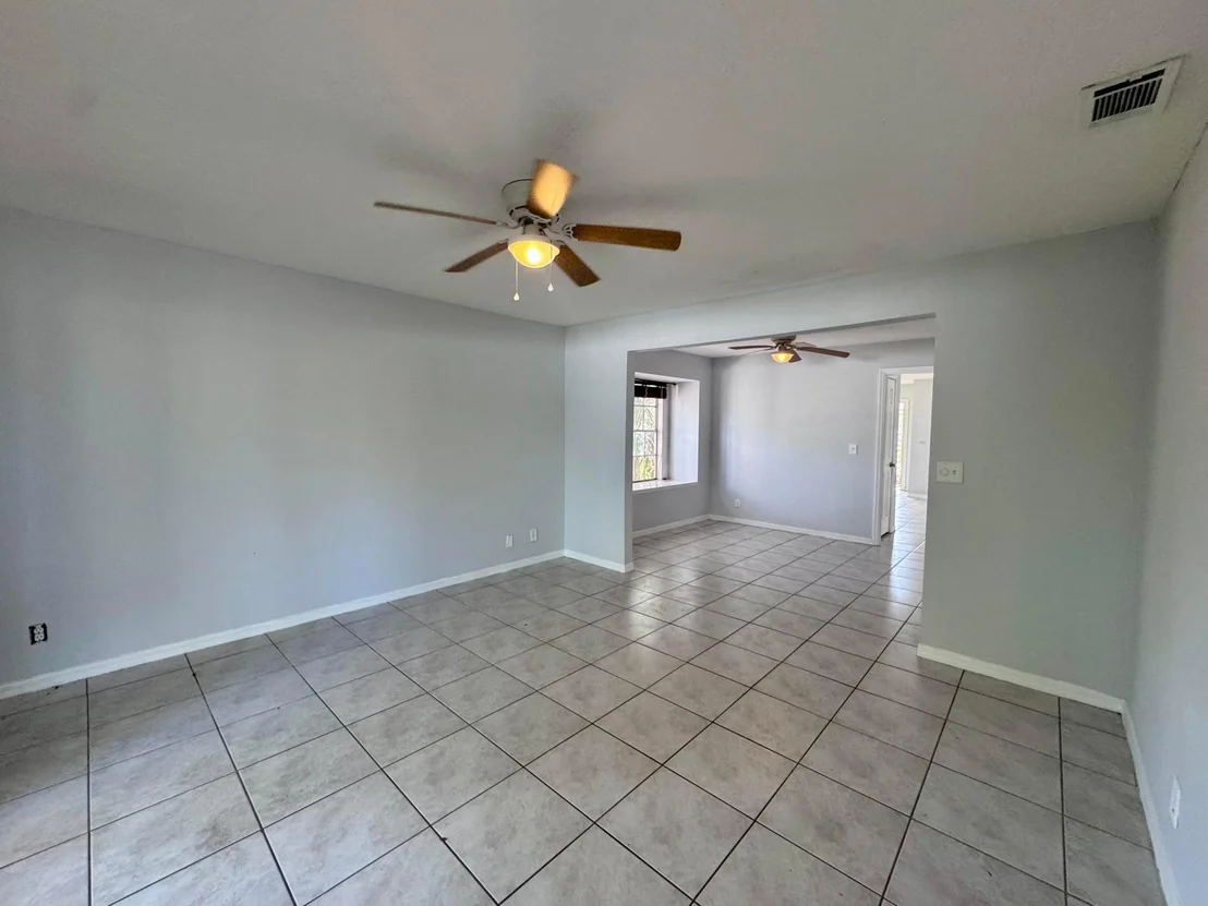 Photo of 5889 Snowdrop Way