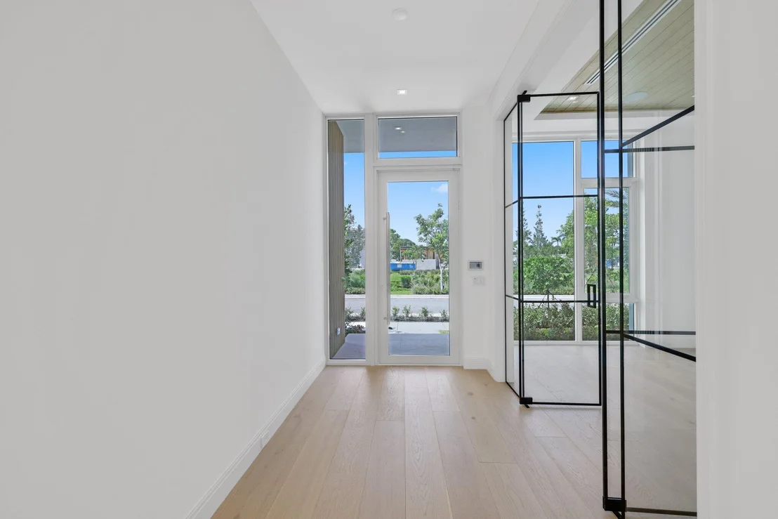 Photo of 320 Grove Place