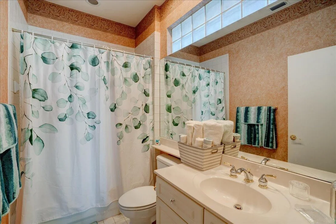 Photo of 4686 Hazleton Lane