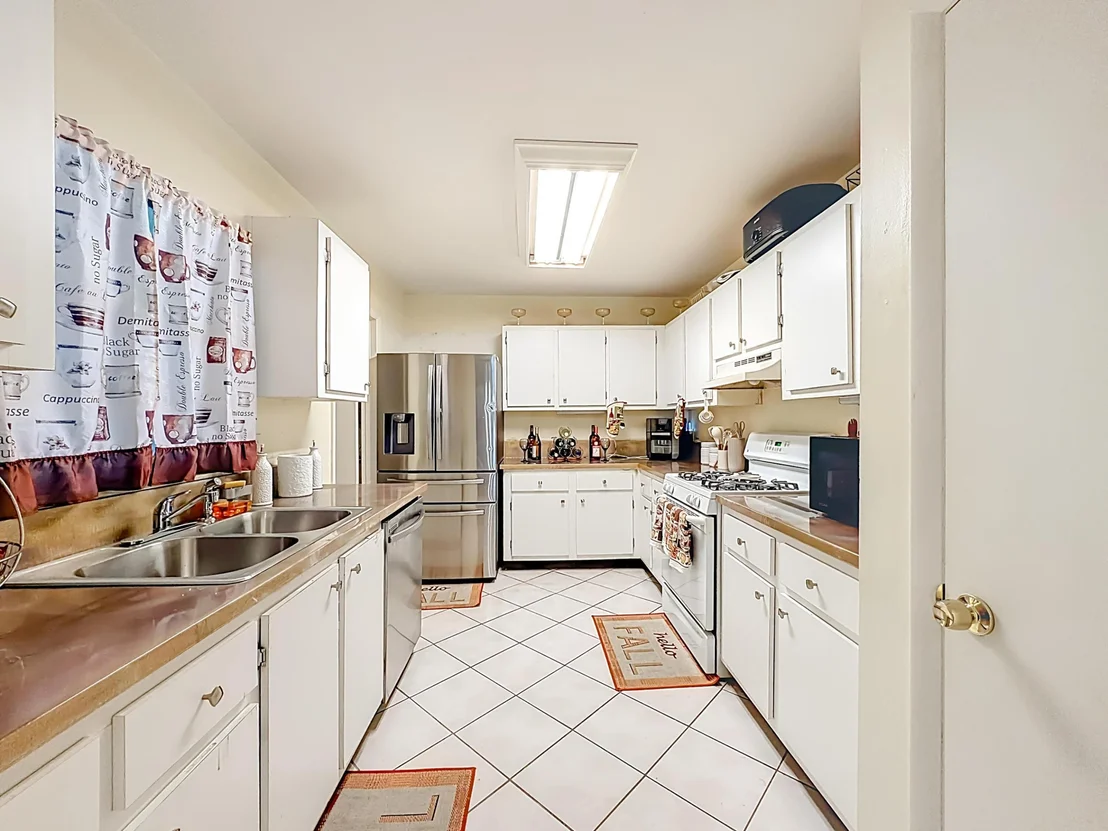 Photo of 4484 Walden Circle