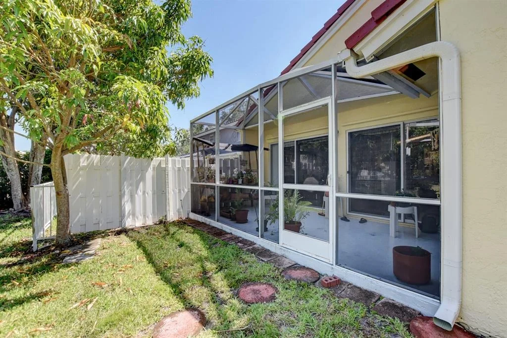 Photo of 10332 Sunstream Lane