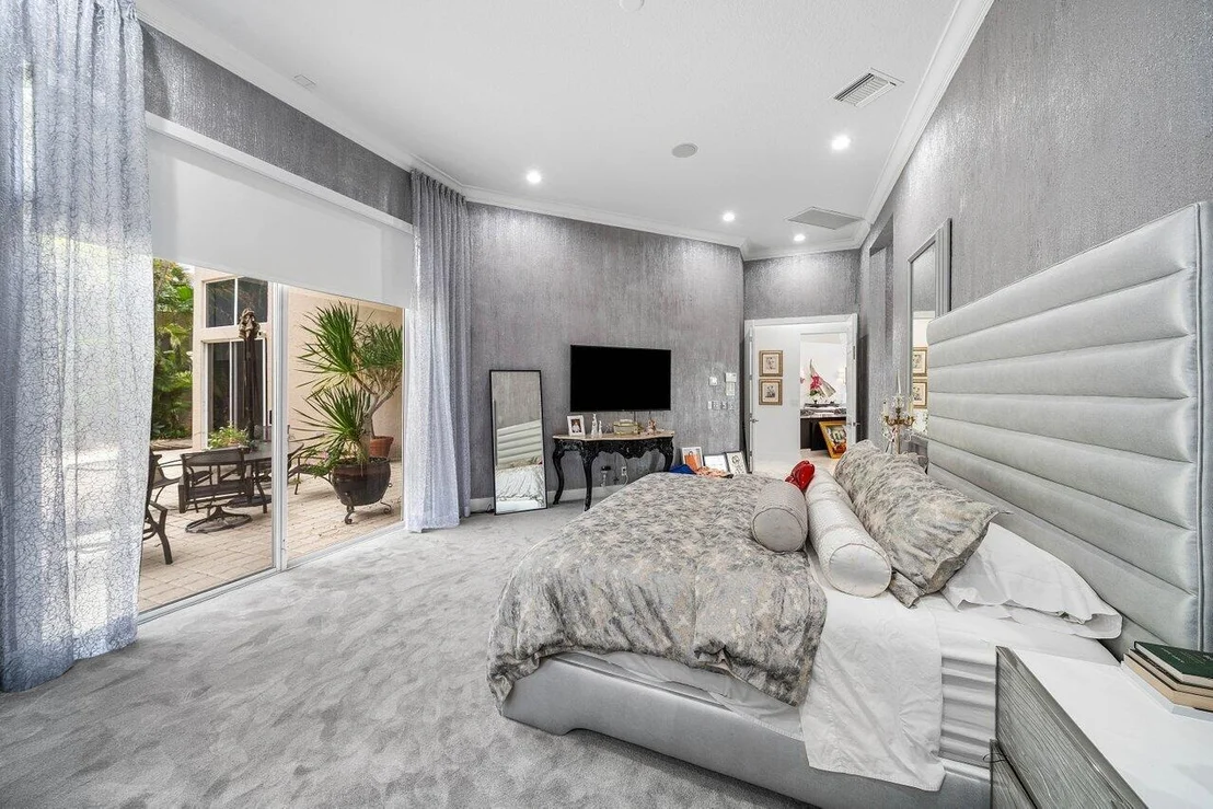 Photo of 6517 Somerset Circle