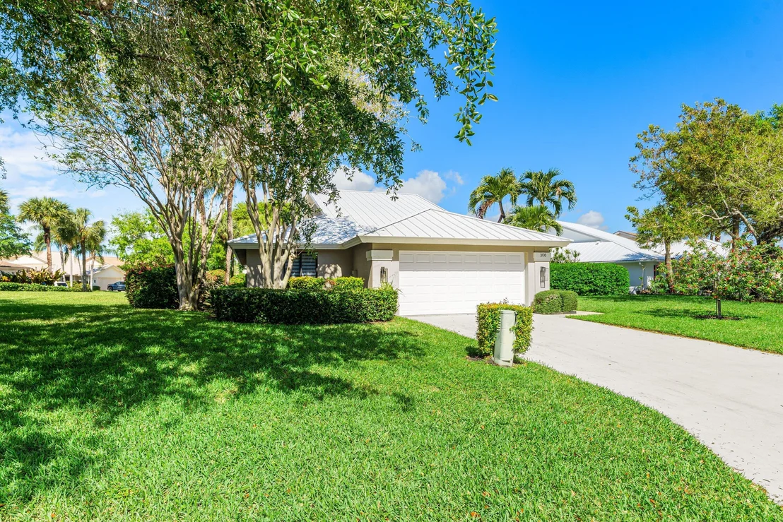 Photo of 306 Leeward Drive
