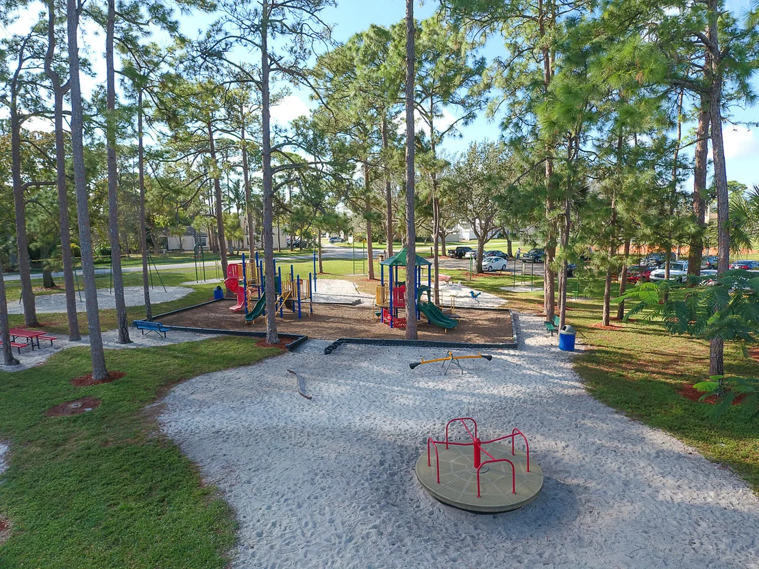 Photo of 5676 Azalea Circle