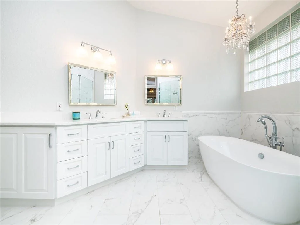 Photo of 2623 Oakbrook Drive
