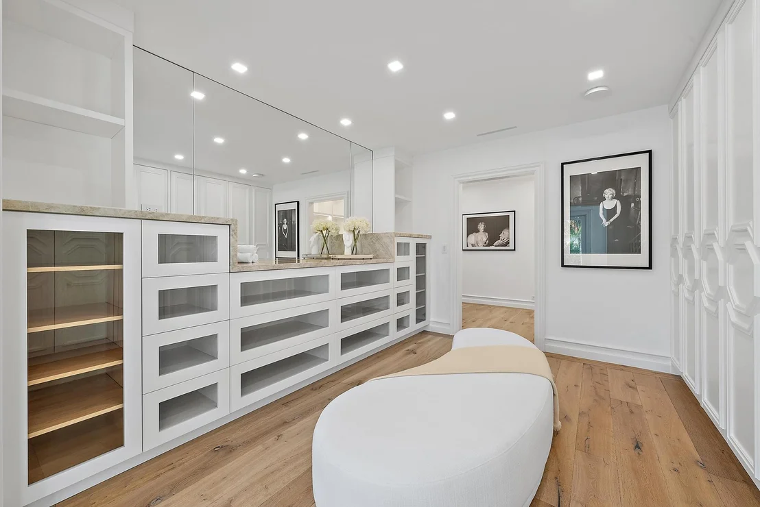 Photo of 206 Phipps Plaza