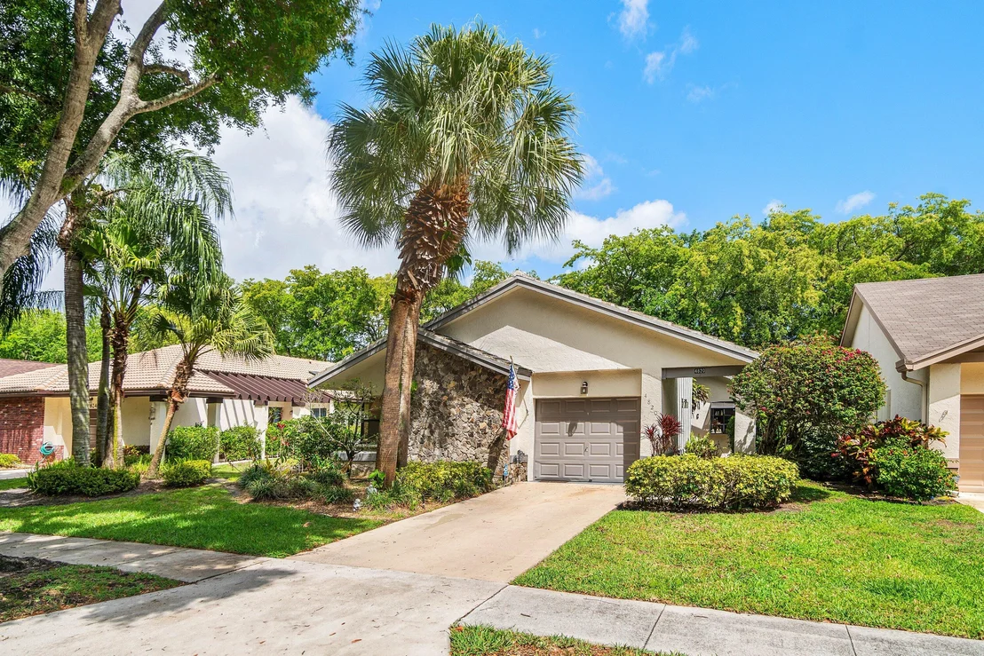 Photo of 4820 Boxwood Circle