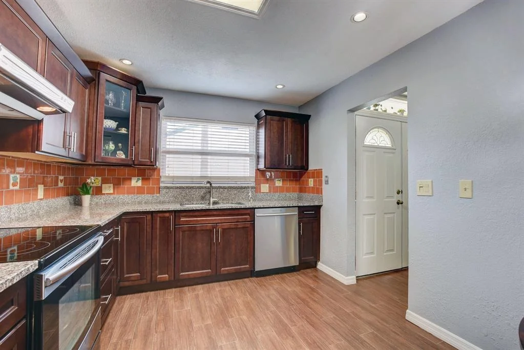 Photo of 4564 Brook Drive