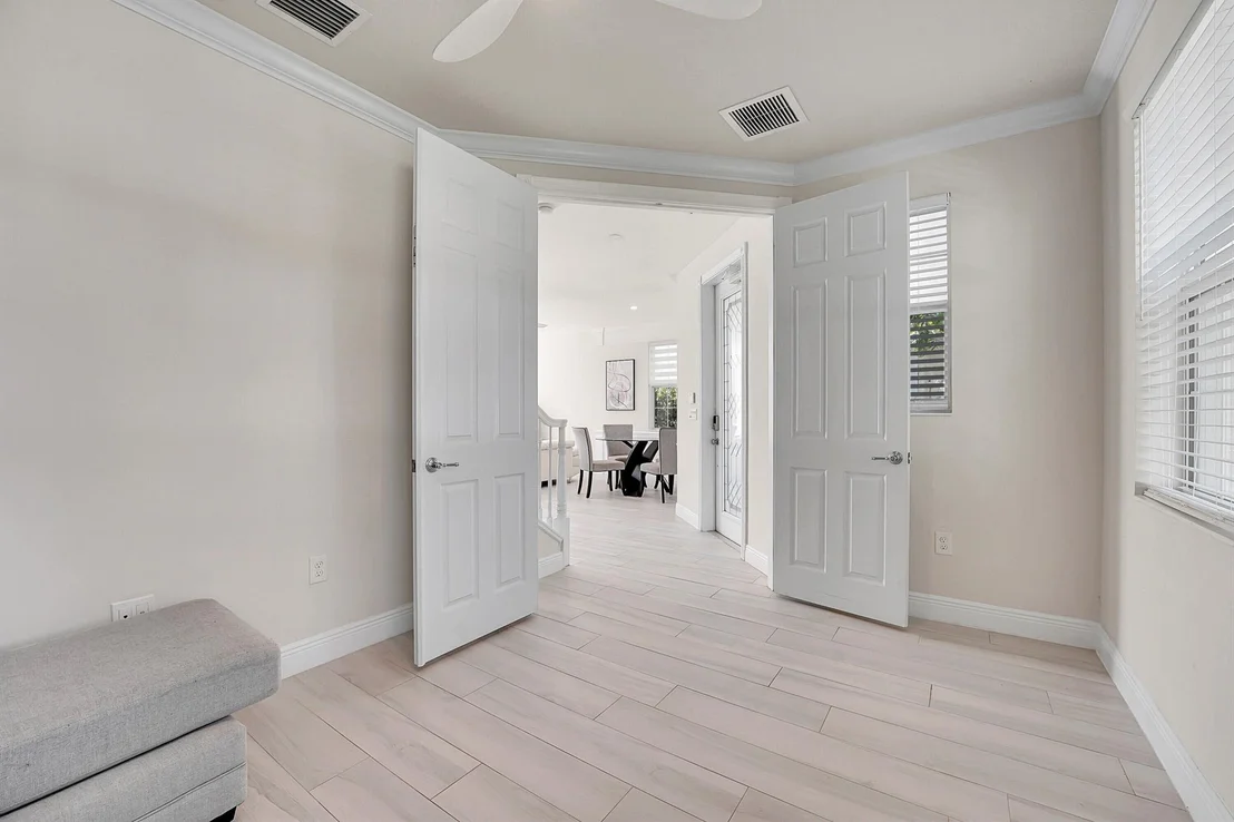 Photo of 1150 Key Largo Street