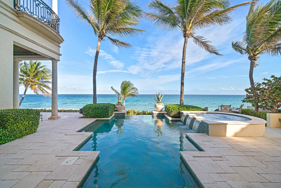 Photo of 4117 S Ocean Boulevard