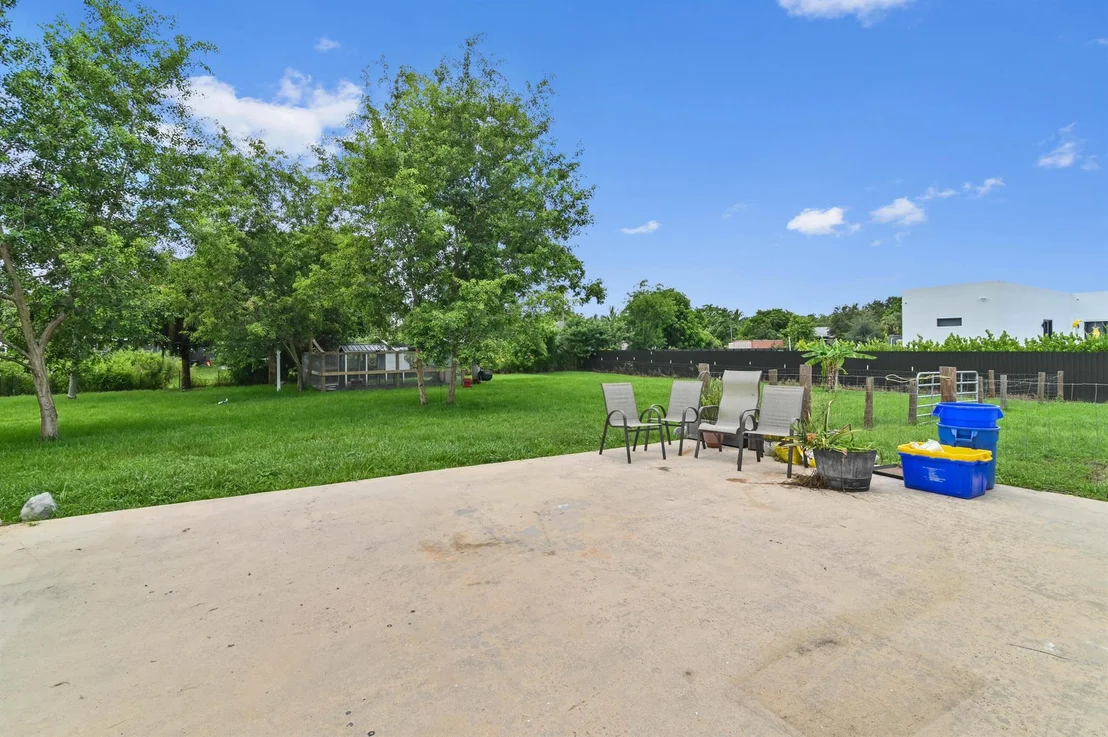 Photo of 17674 33rd Road N