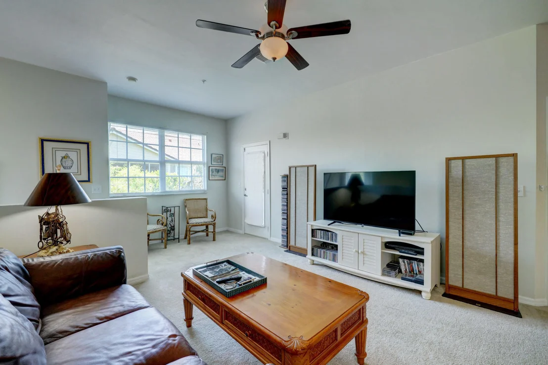 Photo of Unit B at 105 Lighthouse Circle