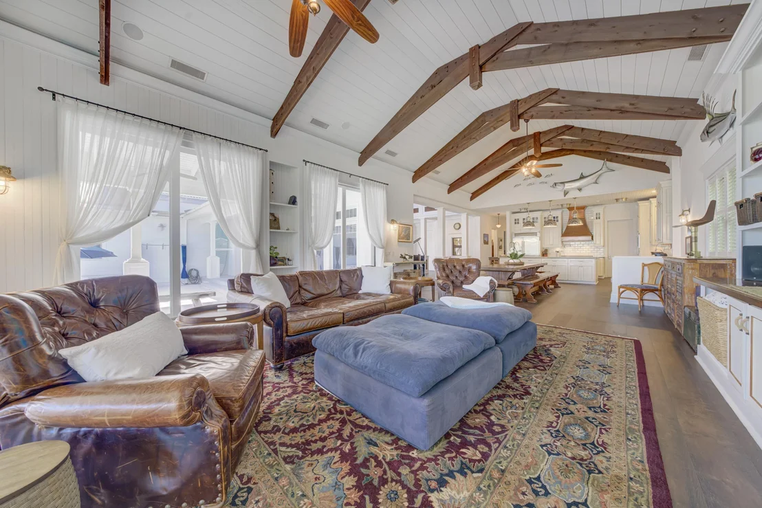 Photo of 5270 Pennock Point Road