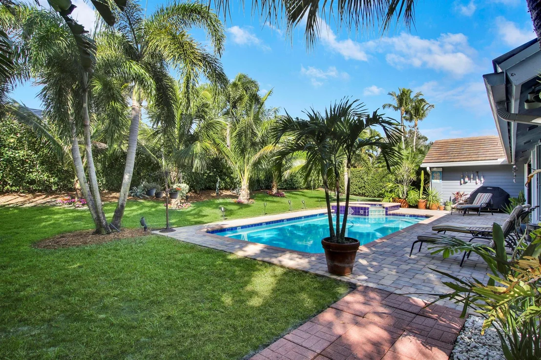Photo of 18290 SE Ridgeview Drive